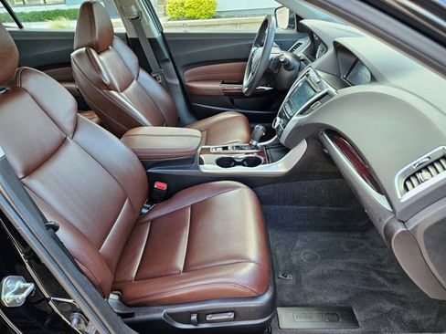 Used 2016 Acura TLX FWD image 20