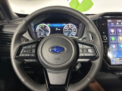 Used 2025 Subaru Forester Touring image 10