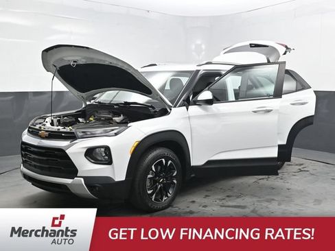 Used 2023 Chevrolet TrailBlazer LT w/ Convenience Package FWD image 43