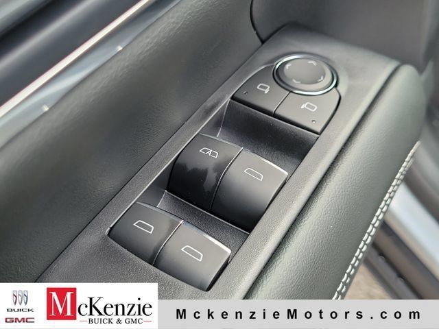 New 2027 GMC Terrain Denali w/ LPO, Black Badging Package AWD/4WD image 9