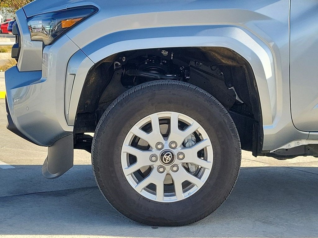 Used 2026 Toyota Tacoma SR5 w/ SR5 Upgrade Package AWD/4WD image 29