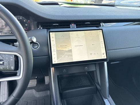 Certified 2025 Land Rover Discovery Sport S image 26