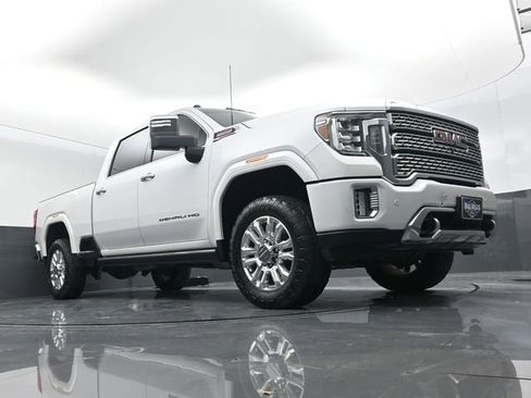 Used 2022 GMC Sierra 2500 Denali w/ Denali Ultimate Package image 17