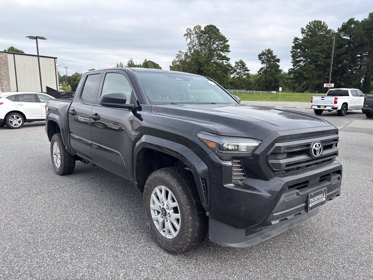 Used 2024 Toyota Tacoma SR w/ SR Upgrade Package RWD image 11