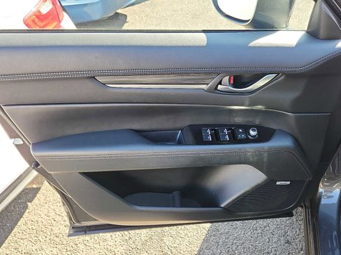 Used 2023 MAZDA CX-5 AWD 2.5 S w/ Premium Package image 12