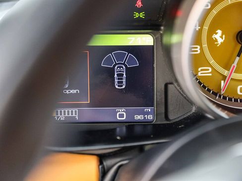 Used 2016 Ferrari California T RWD image 45
