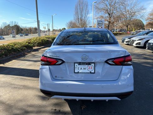 New 2025 Nissan Versa SV w/ Trunk Package image 6