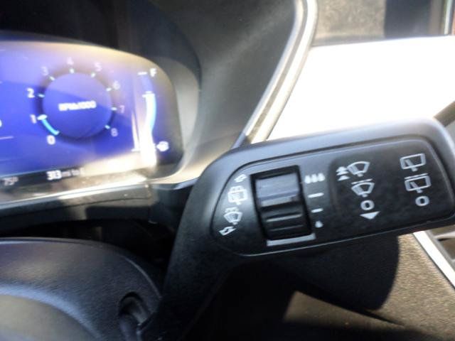Used 2022 Ford Escape SEL w/ Technology Package AWD/4WD image 21