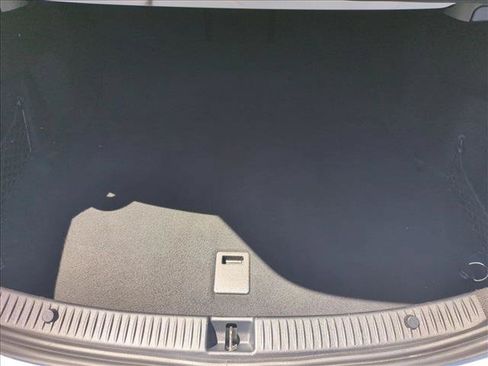 Used 2015 Mercedes-Benz C 300 4MATIC Sedan image 6
