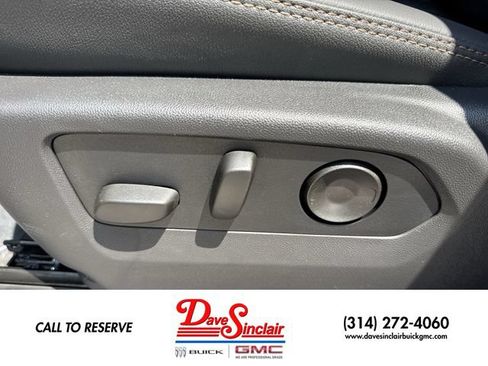 New 2026 GMC Sierra 1500 AT4 w/ Technology Package AWD/4WD image 12