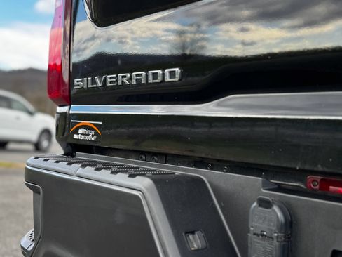 Used 2022 Chevrolet Silverado 3500 W/T w/ Gooseneck/5TH Wheel Package image 38