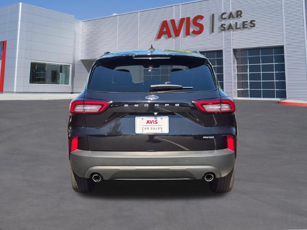 Used 2025 Ford Escape ST-Line AWD/4WD image 7