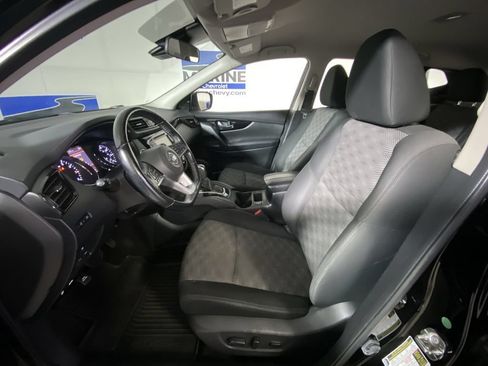 Used 2022 Nissan Rogue Sport SV FWD image 23