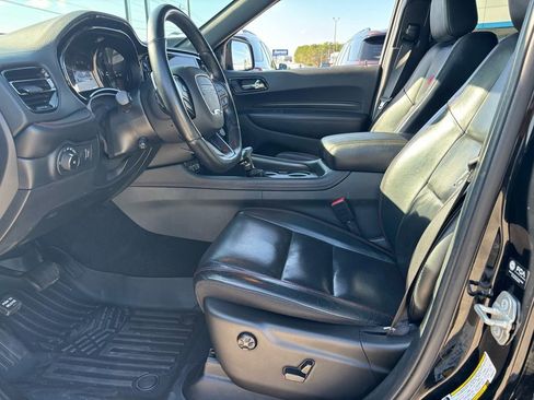 Used 2023 Dodge Durango GT image 11