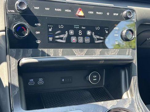 New 2026 Genesis GV80 3.5T Prestige AWD/4WD image 39