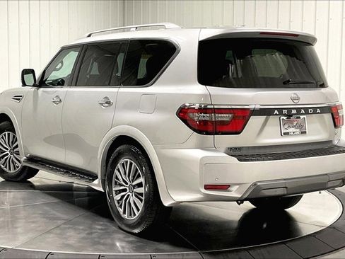 Used 2024 Nissan Armada SL image 12