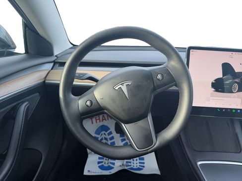 Used 2023 Tesla Model 3 Standard Range image 12