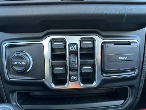 New 2025 Jeep Wrangler Sahara image 8