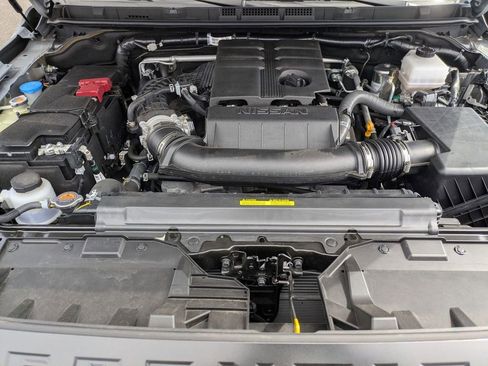 Used 2024 Nissan Frontier PRO-4X w/ Technology Package image 25