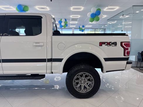 Used 2019 Ford F150 XLT w/ Equipment Group 302A Luxury AWD/4WD image 7