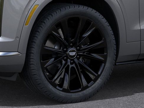 New 2026 Cadillac Vistiq Platinum image 9