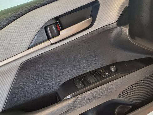 Used 2026 Toyota Camry SE w/ Convenience Package FWD image 14