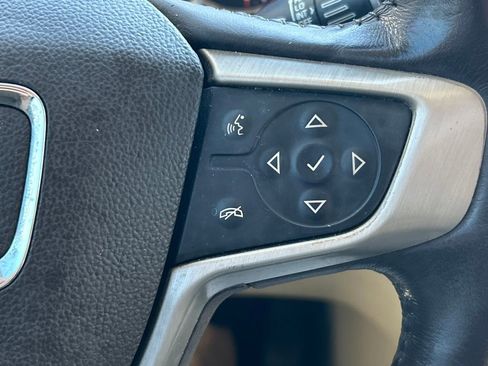 Used 2019 GMC Acadia Denali image 46