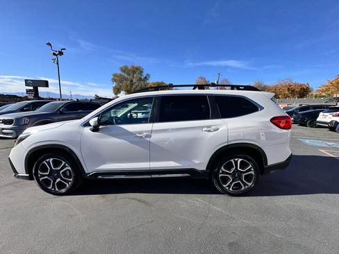Used 2024 Subaru Ascent Limited image 6
