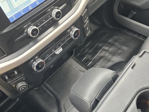 Certified 2022 Ford F150 XLT w/ Equipment Group 301A Mid image 15