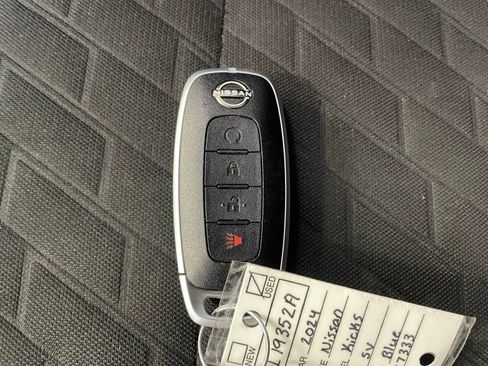 Certified 2024 Nissan Kicks SV image 17