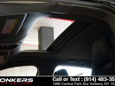 Used 2016 Porsche Panamera 4 Edition image 31