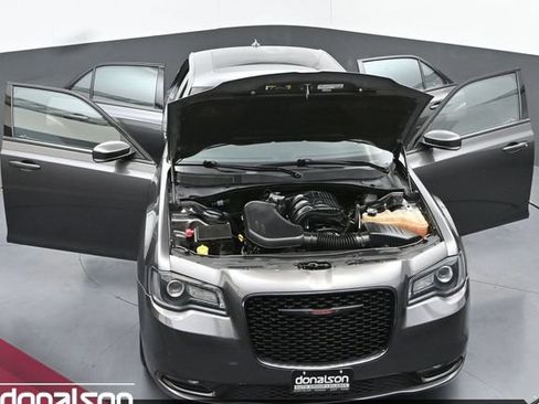 Used 2023 Chrysler 300 S RWD image 23