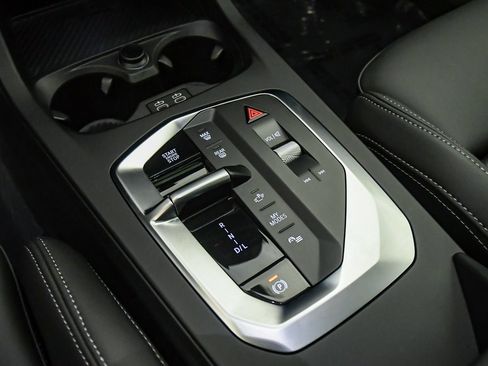 Used 2026 BMW 228i w/ Premium Package FWD image 20