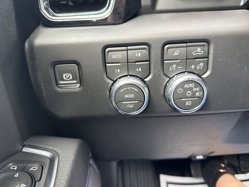 New 2026 GMC Sierra 1500 Denali w/ Denali Reserve Package AWD/4WD image 25