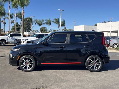 Used 2021 Kia Soul GT-Line image 2