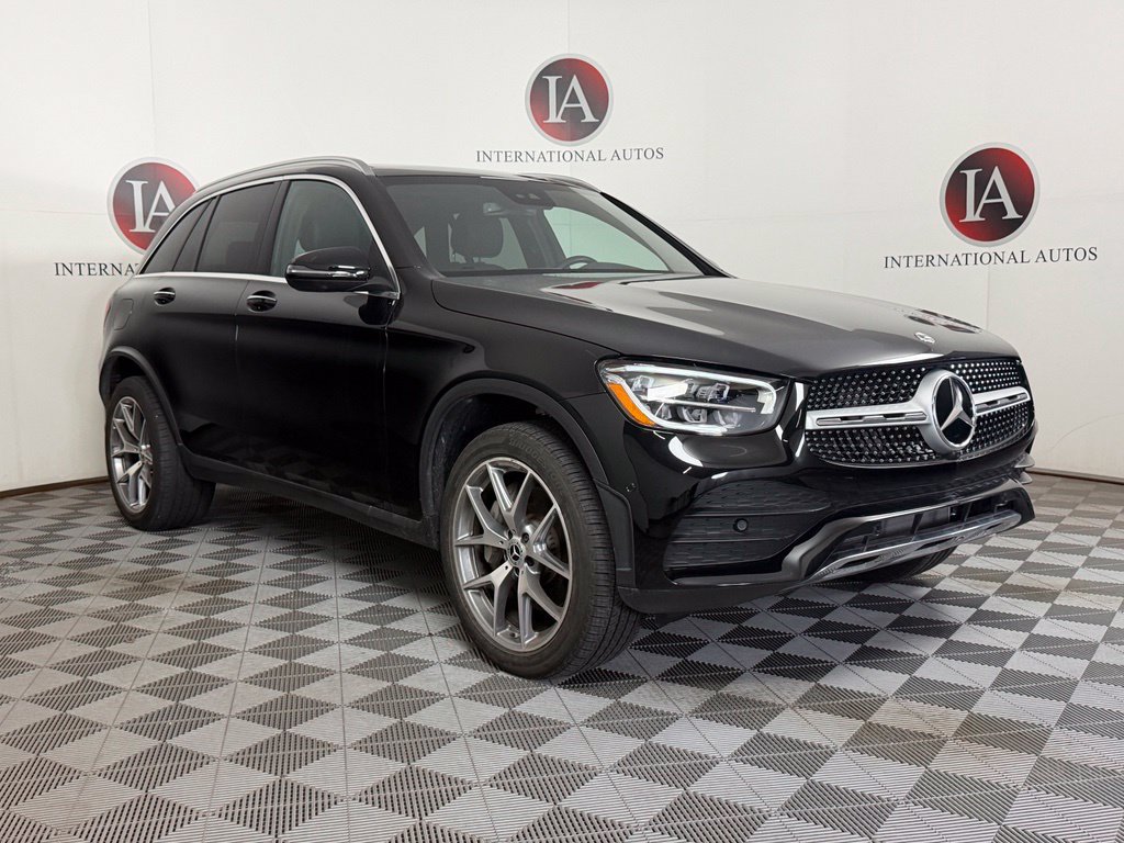 Used 2022 Mercedes-Benz GLC 300 4MATIC image 1