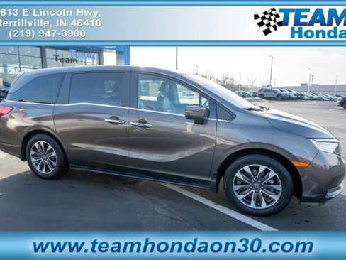 Used 2023 Honda Odyssey EX-L image 1