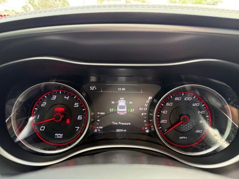 Used 2019 Dodge Charger Scat Pack w/ Dynamics Package image 19