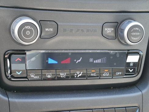 Used 2023 RAM ProMaster 3500 w/ Premium Appearance Group image 21