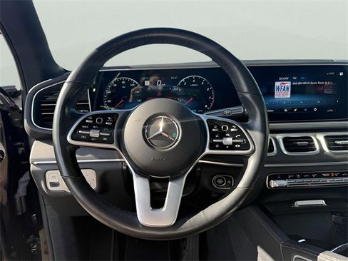 Used 2021 Mercedes-Benz GLE 450 4MATIC image 17