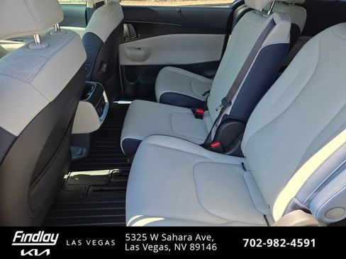 New 2026 Kia Carnival SX w/ SX Dark Edition Package FWD image 11