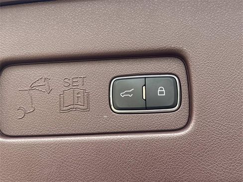 Used 2020 Lincoln Aviator Black Label w/ Dynamic Handling Package image 13