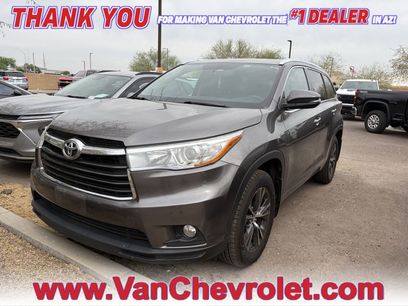 Used 2016 Toyota Highlander XLE
