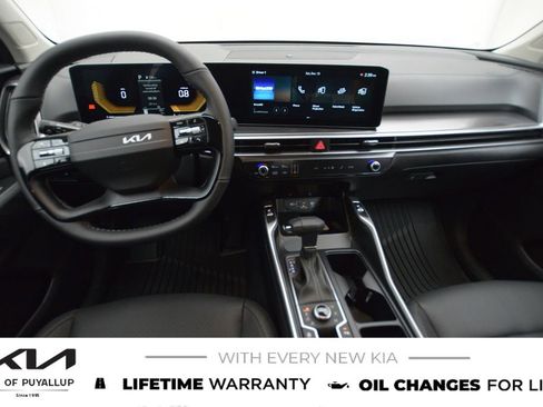 New 2026 Kia Sorento S image 16