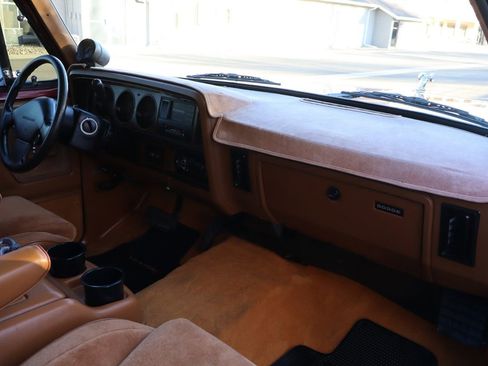 Used 1993 Dodge D/W Truck 350 image 17