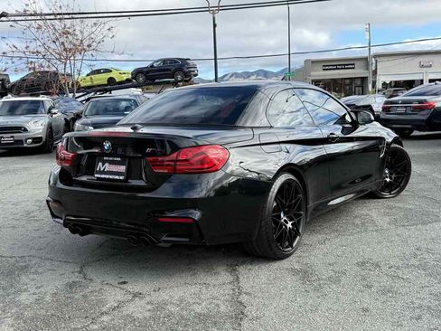 Used 2018 BMW M4 Convertible w/ Competition Package image 11