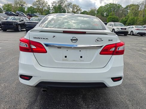 Used 2016 Nissan Sentra SR FWD image 5