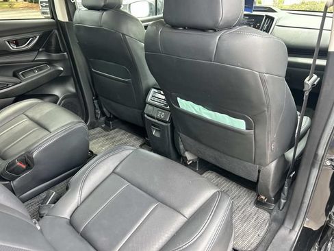 Used 2023 Subaru Ascent Limited AWD/4WD image 27