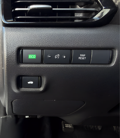 Certified 2024 Nissan Sentra SR w/ SR Premium Package FWD image 15