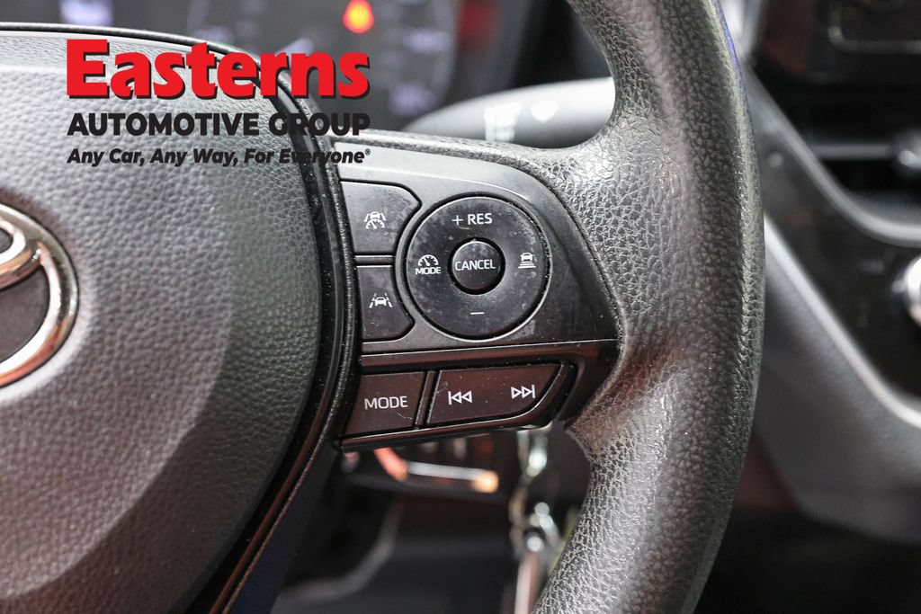 Used 2023 Toyota Corolla LE FWD image 16